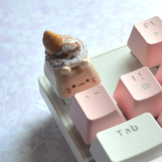 Vanilla Fudge Ice Cream Bunny | Keycap